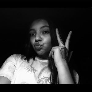 Meet your Posher, Skylar